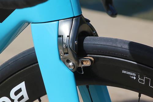 Trek madone store integrated brakes